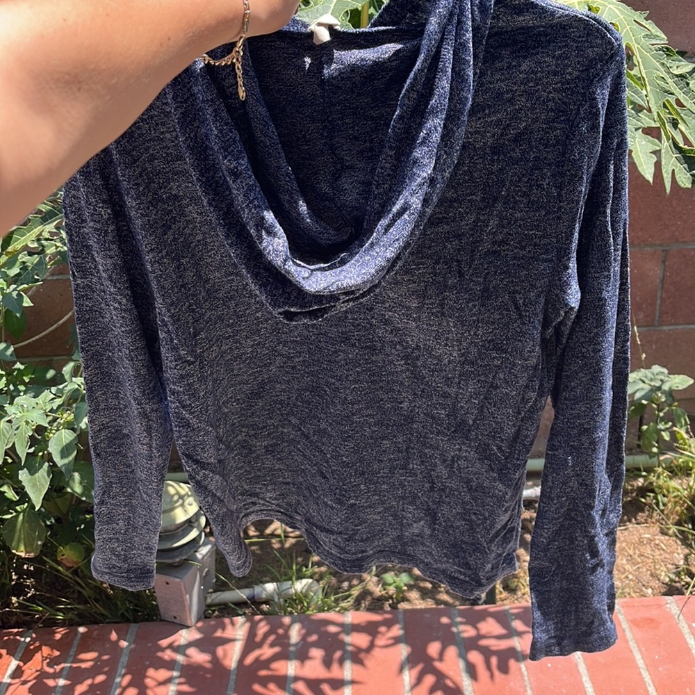 Used - Picture 2 of 2